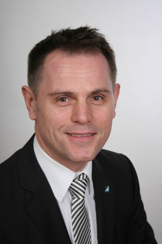 : Günter Obst